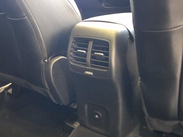 Used 2024 Ford Escape ST-Line w/ Tech Pack #1 AWD/4WD image 9