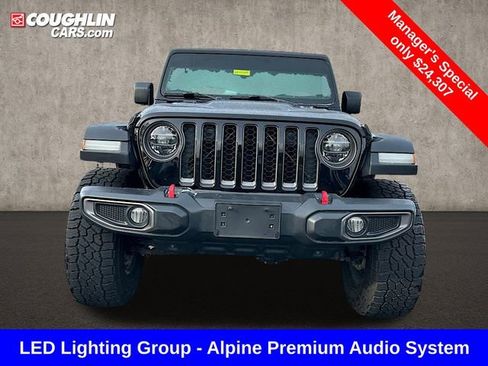 Used 2020 Jeep Gladiator Rubicon image 2