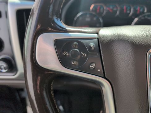 Used 2018 GMC Sierra 1500 SLT image 16