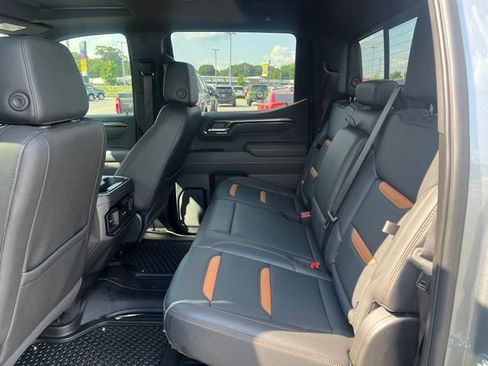 Used 2026 GMC Sierra 1500 AT4 w/ AT4 Premium Package AWD/4WD image 6