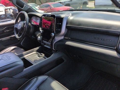 Used 2021 RAM 1500 Limited AWD/4WD image 31