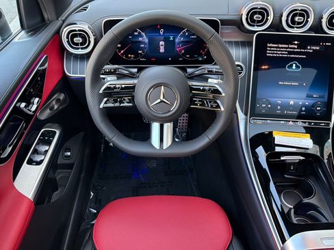 New 2026 Mercedes-Benz GLC 300 image 13