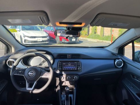 Used 2025 Nissan Versa SV w/ Trunk Package FWD image 31