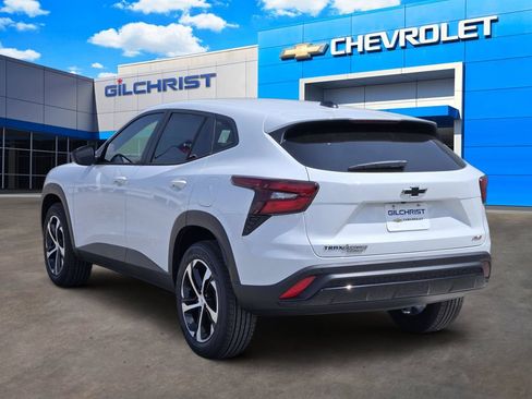 New 2026 Chevrolet Trax RS w/ Driver Confidence Package FWD image 6