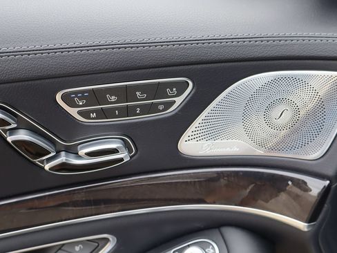 Used 2019 Mercedes-Benz S 63 AMG S 4MATIC Sedan image 20