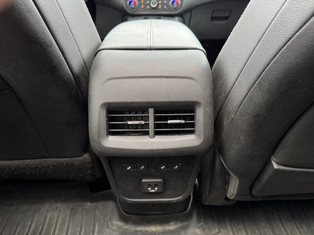 Used 2019 GMC Terrain Denali w/ Advanced Safety Package AWD/4WD image 9