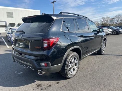 Used 2023 Honda Passport TrailSport image 7