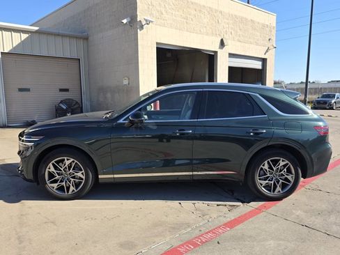 Used 2023 Genesis GV70 2.5T w/ Advanced Package image 8