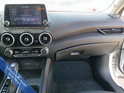 Used 2022 Nissan Sentra SR w/ Lighting Package image 16