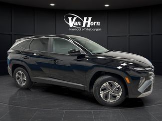 Used 2025 Hyundai Tucson Blue AWD/4WD video 1