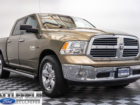 Used 2015 RAM 1500 Lone Star RWD image 1