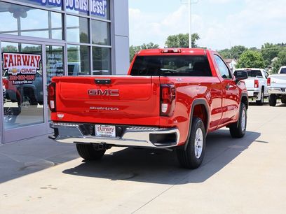 New 2025 GMC Sierra 1500 Pro w/ Pro Value Package