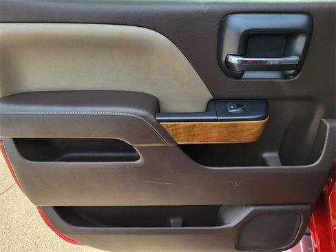 Used 2017 Chevrolet Silverado 1500 LTZ w/ Sport Package image 10