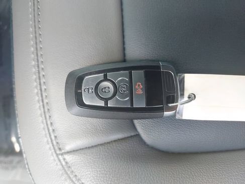 Used 2024 Ford Bronco Outer Banks AWD/4WD image 35