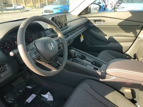 New 2025 Honda Accord SE image 15