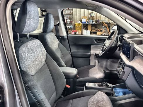 New 2026 Ford Maverick XLT w/ XLT Luxury Package image 30