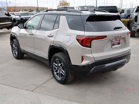 New 2026 GMC Terrain AT4 AWD/4WD image 4
