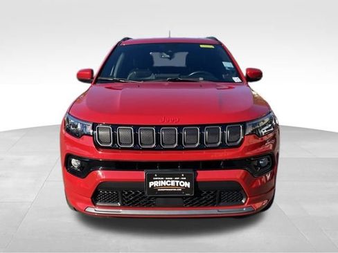 Certified 2022 Jeep Compass Limited image 2