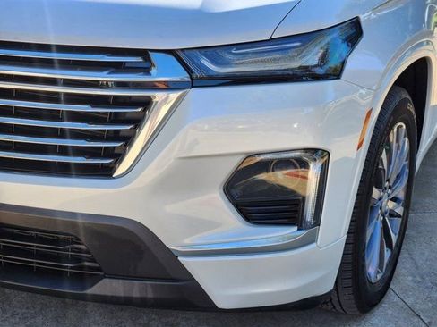 Used 2023 Chevrolet Traverse Premier image 16