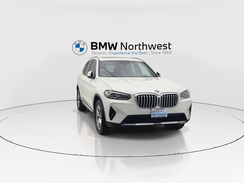 Used 2023 BMW X3 xDrive30i w/ Convenience Package AWD/4WD image 7