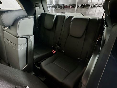 Used 2024 Mercedes-Benz EQB 250+ image 28