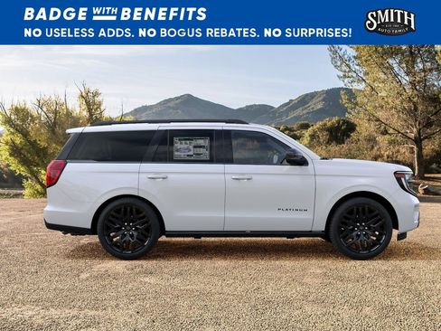 New 2027 Ford Expedition Platinum w/ Stealth Performance Package AWD/4WD image 6