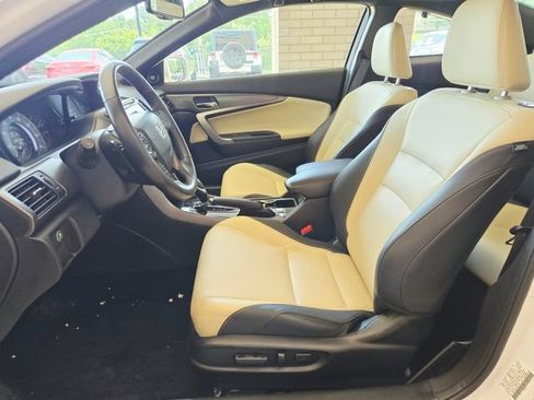 Used 2017 Honda Accord EX-L image 16