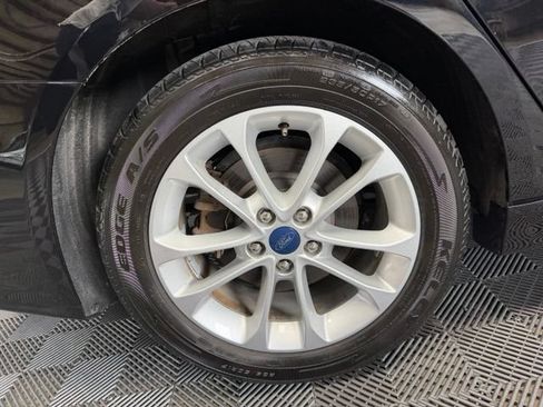 Used 2020 Ford Fusion SE FWD image 40