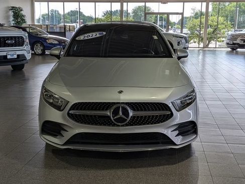 Used 2022 Mercedes-Benz A 220 4MATIC image 3