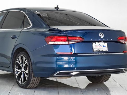 Used 2021 Volkswagen Passat 2.0T SE image 60