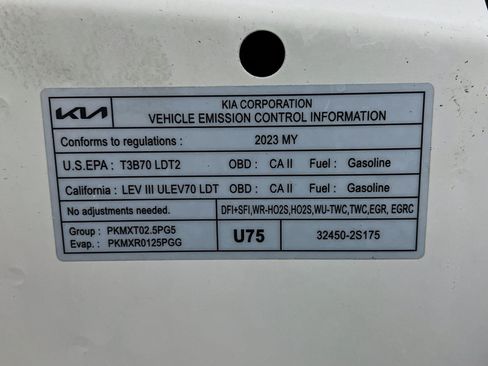 Used 2023 Kia Sportage EX FWD image 22