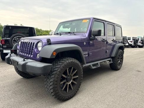 Used 2018 Jeep Wrangler Unlimited Sport S AWD/4WD image 6