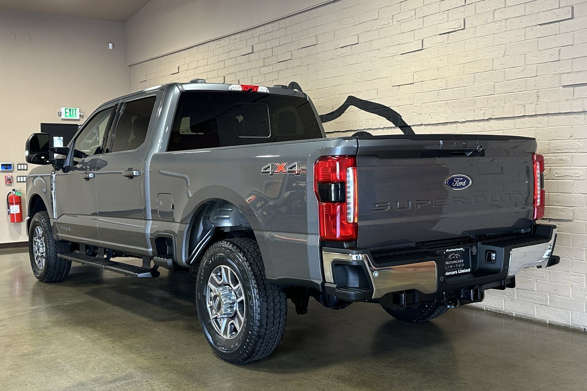 Used 2024 Ford F350 Lariat AWD/4WD image 5