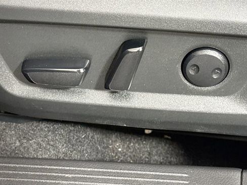 Certified 2024 Nissan Rogue SV image 12