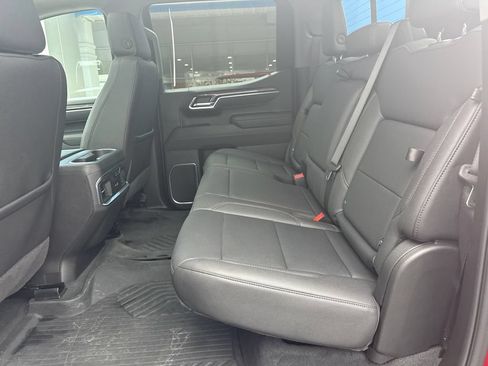 Used 2025 Chevrolet Silverado 1500 LTZ w/ Technology Package AWD/4WD image 32