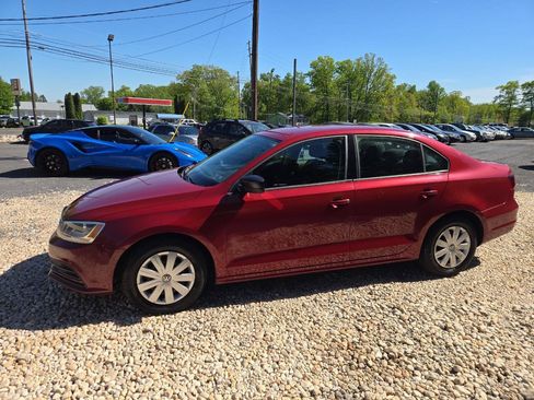 Used 2016 Volkswagen Jetta S FWD image 4