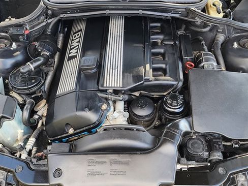 Used 2006 BMW 325Ci Convertible image 19