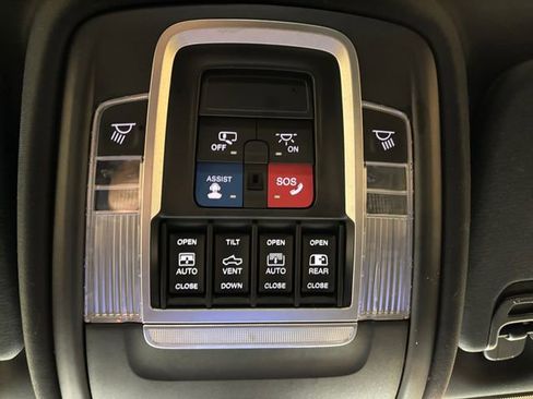 Used 2021 RAM 1500 Big Horn image 23