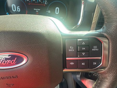 Used 2022 Ford F150 King Ranch w/ Equipment Group 601A High AWD/4WD image 13