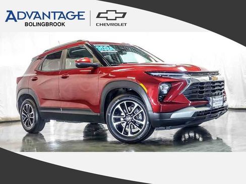 Certified 2024 Chevrolet TrailBlazer LT w/ LT Cold Weather Package FWD image 1