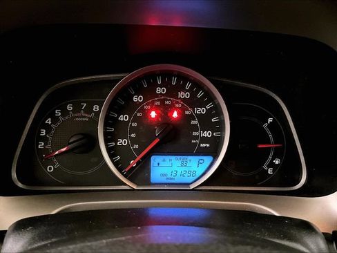 Used 2013 Toyota RAV4 XLE AWD/4WD image 20