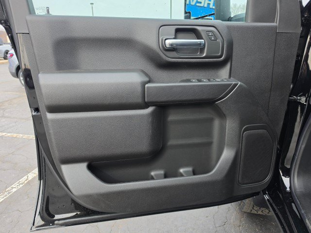New 2026 Chevrolet Silverado 2500 Custom w/ Custom Value Package AWD/4WD image 29
