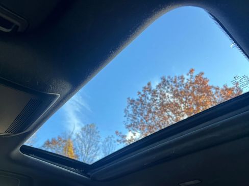 Used 2022 MAZDA MAZDA3 s image 15