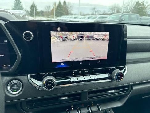 Certified 2024 Chevrolet Colorado Trail Boss w/ Advanced Trailering Package image 15