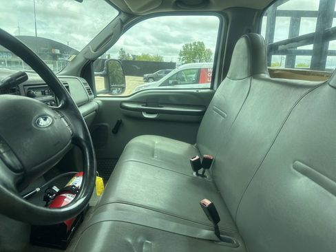 Used 2003 Ford F350 XL RWD image 16