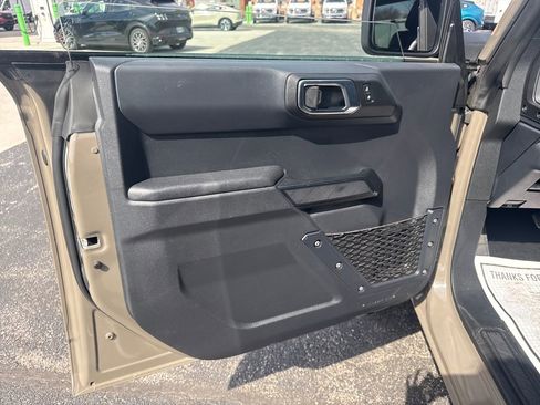 Used 2025 Ford Bronco Big Bend image 27