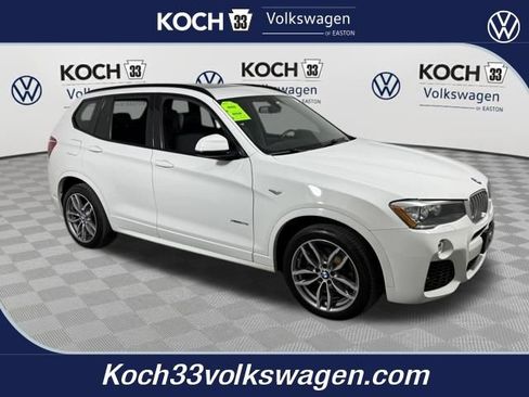 Used 2017 BMW X3 xDrive28i image 1