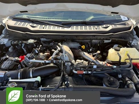 Certified 2026 Ford F350 Platinum w/ Tremor Off-Road Package AWD/4WD image 36