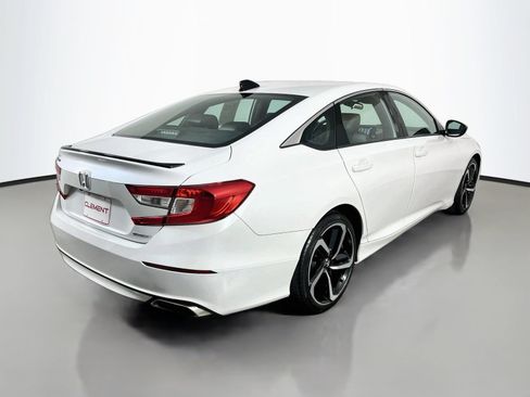 Used 2022 Honda Accord Sport image 6