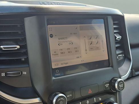 Used 2022 RAM 1500 Big Horn AWD/4WD image 19